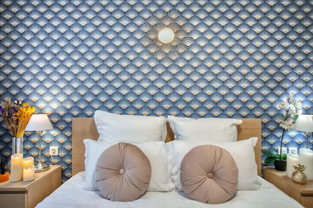 Amazing New Bastille 3 Bedrooms 2 Bathrooms Paris
