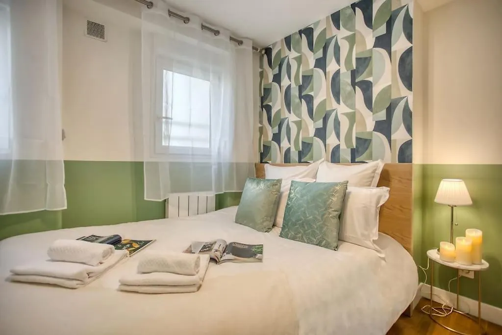 Amazing New Bastille 3 Bedrooms 2 Bathrooms * 파리